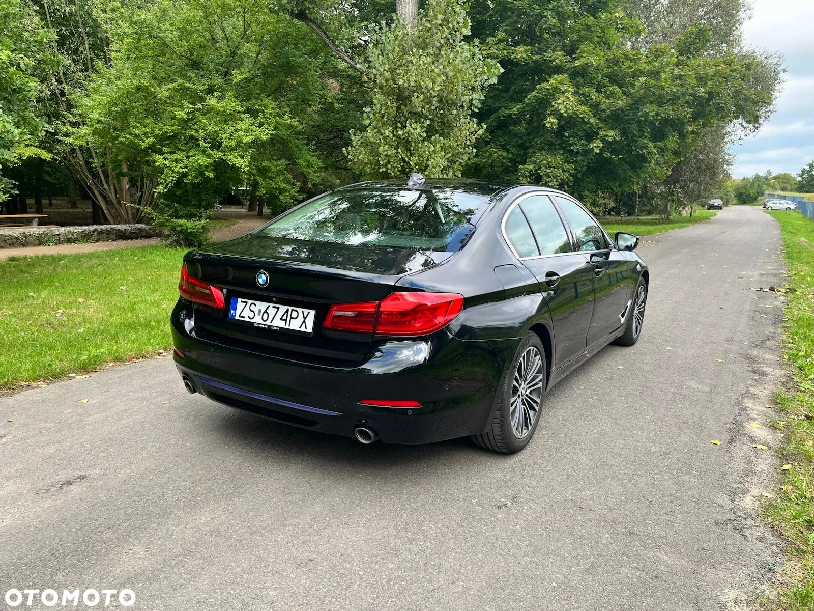 BMW Seria 5 518d - 3