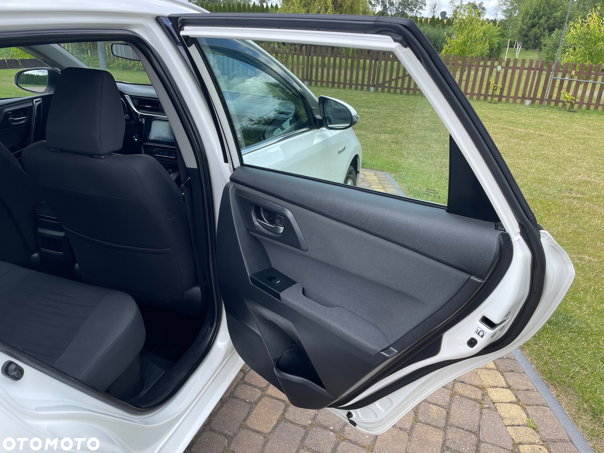 Toyota Auris - 26