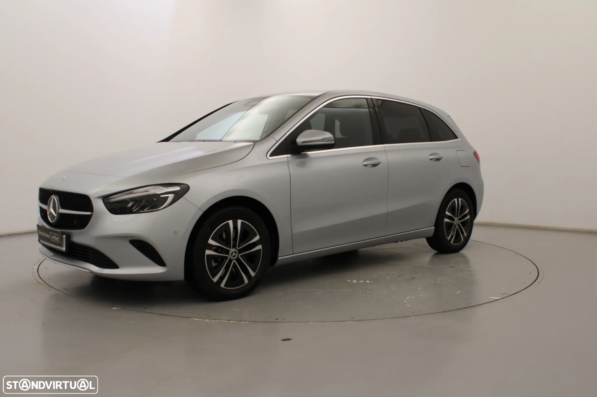 Mercedes-Benz B 250 e - 14