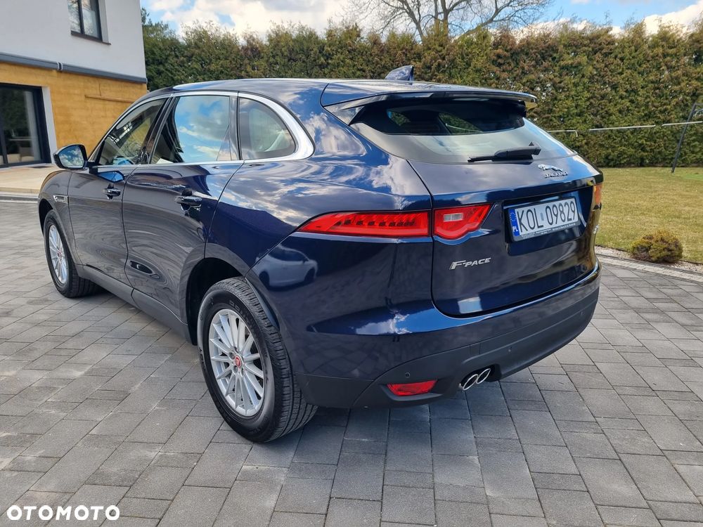 Jaguar F-Pace 2.0 i4D AWD Prestige - 30
