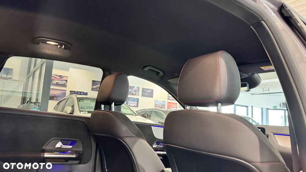 Mercedes-Benz Klasa B 220 4-Matic mHEV AMG Line 8G-DCT - 32