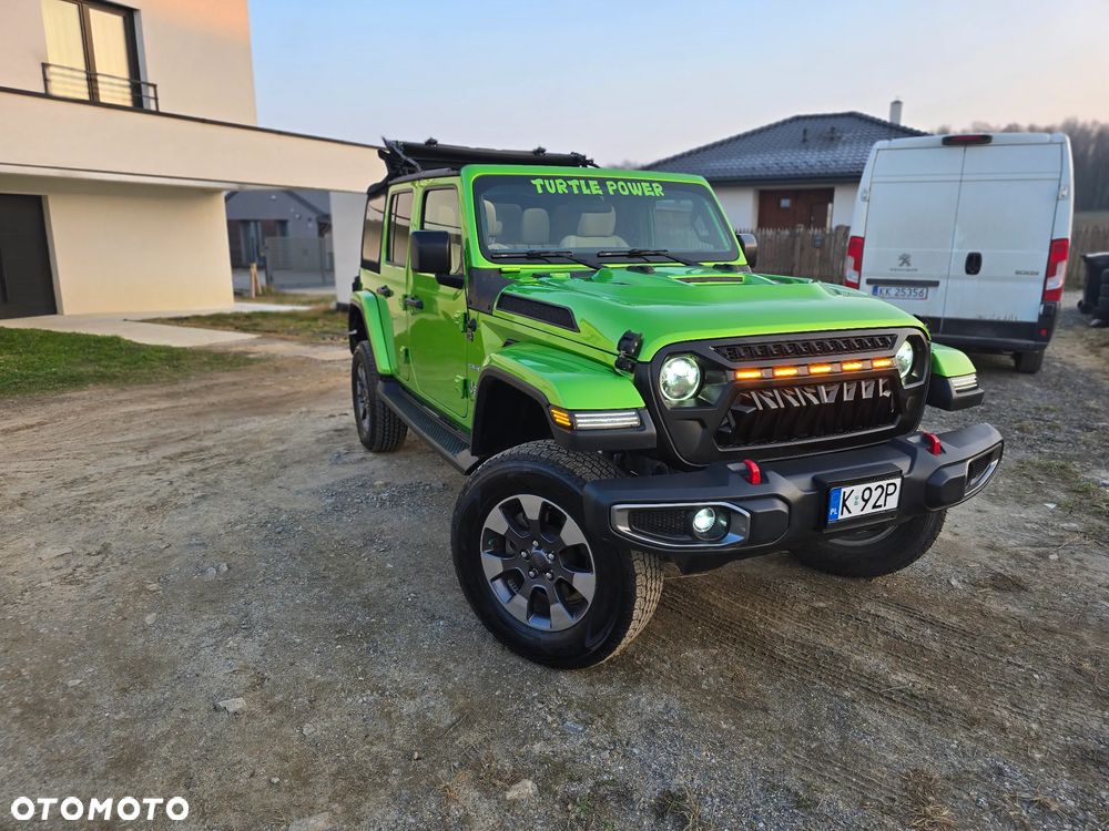 Jeep Wrangler - 1