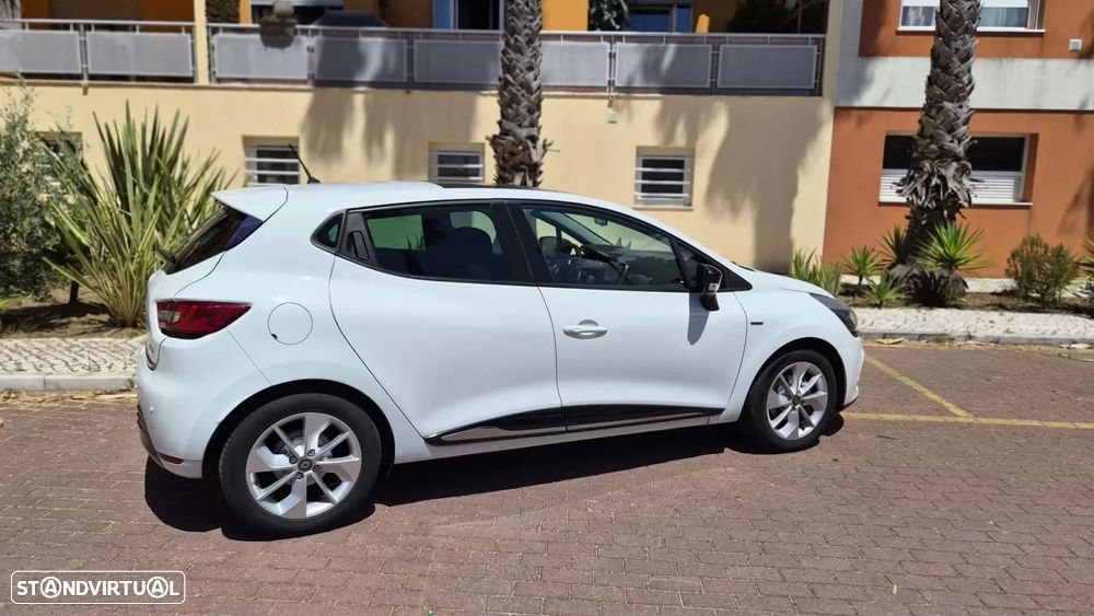 Renault Clio 1.5 dCi Limited - 9