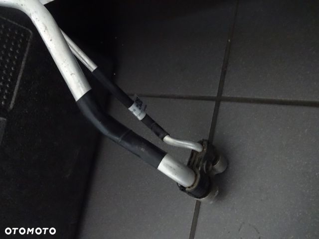 Przewód klimatyzacji Audi A5 8W6 816 738B - 2