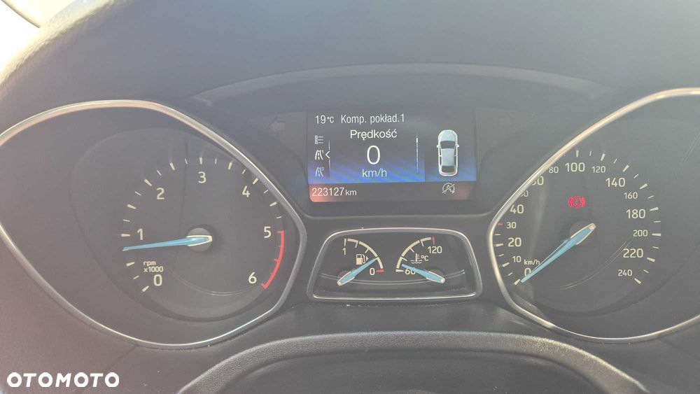 Ford Focus 2015 photo 5