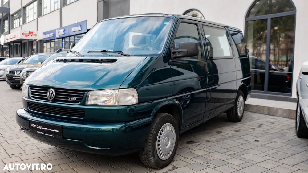 Volkswagen Transporter - 2