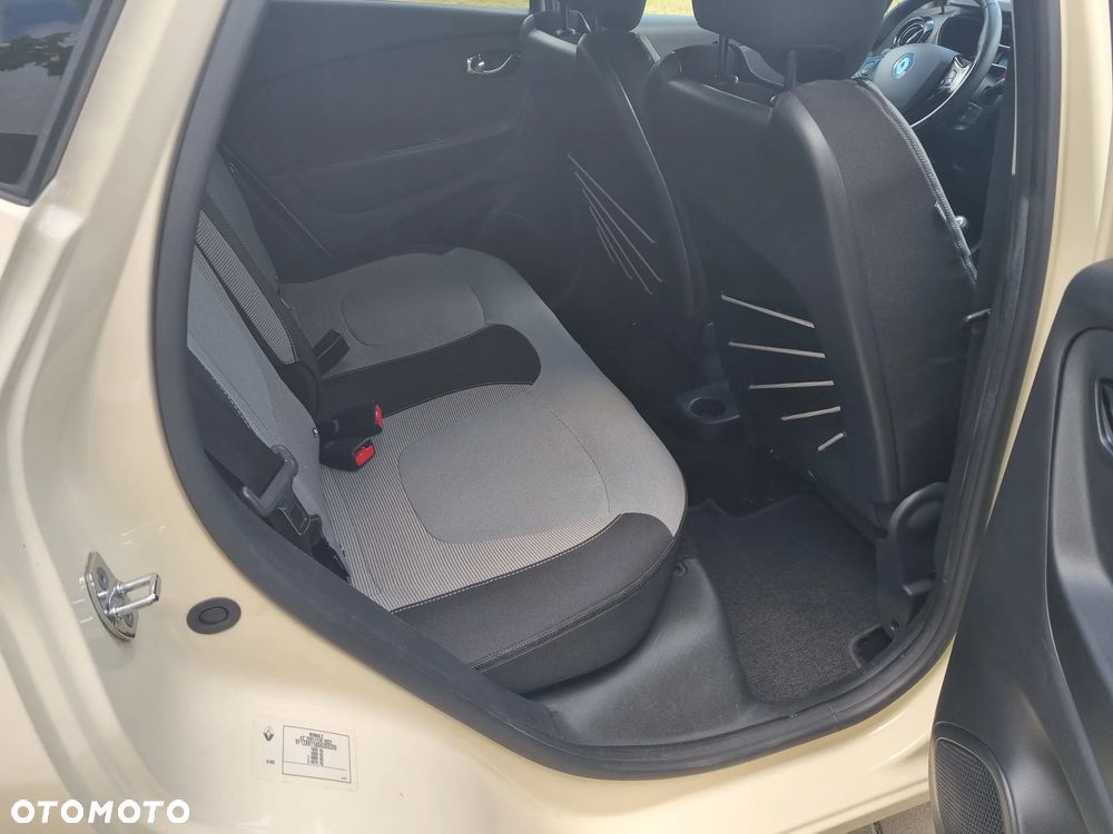 Renault Captur ver-0-9-energy-tce-zen-plus - 8