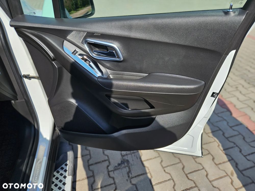 Chevrolet Trax 1.4T LT+ - 16