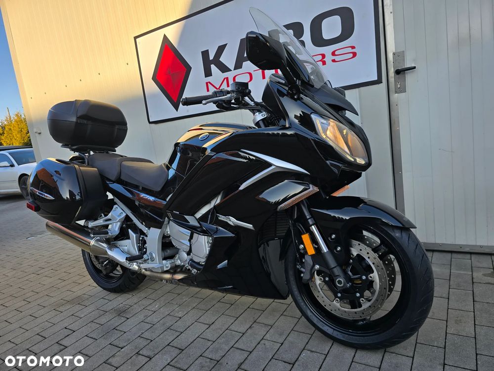 Yamaha FJR - 1