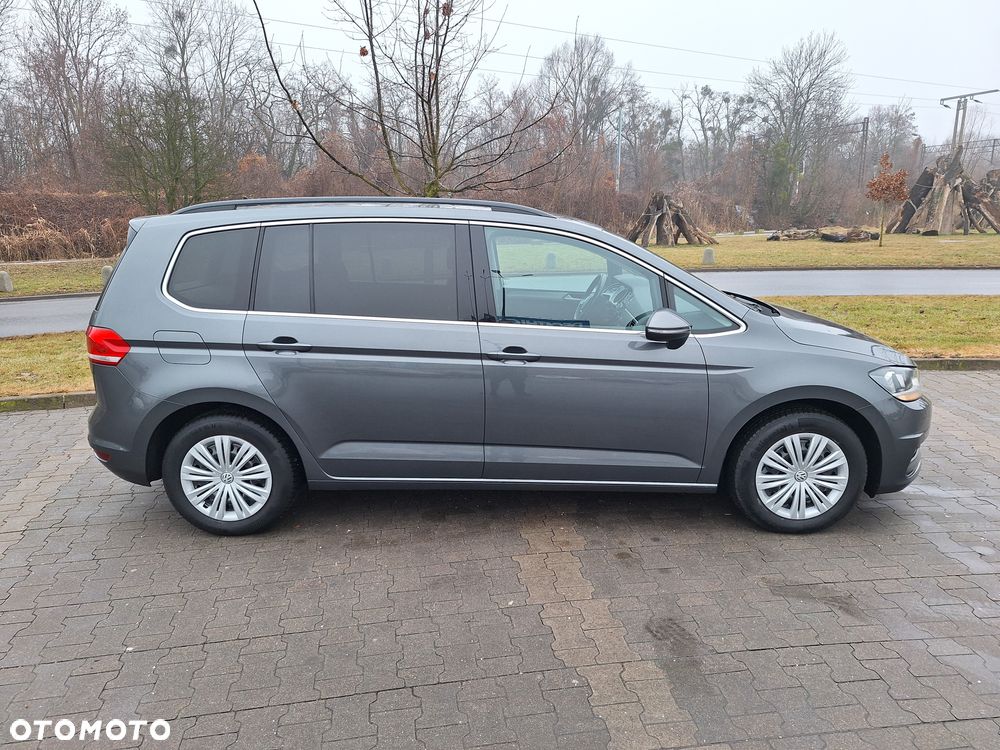 Volkswagen Touran 1.5 TSI EVO Comfortline Plus DSG - 5