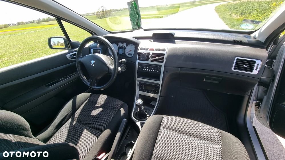 Peugeot 307 HDi SW 135 OXYGO - 22