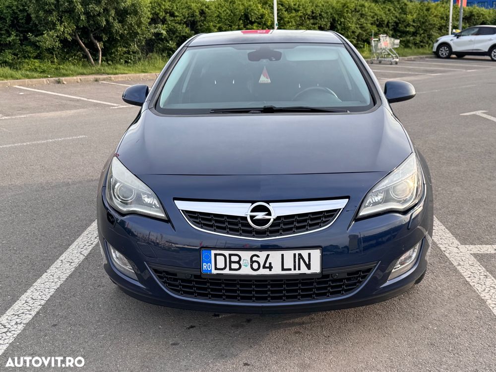 Opel Astra 1.4 Turbo - 2