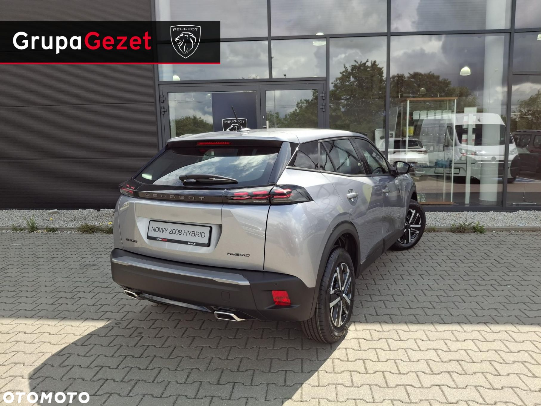 Peugeot 2008 - 4