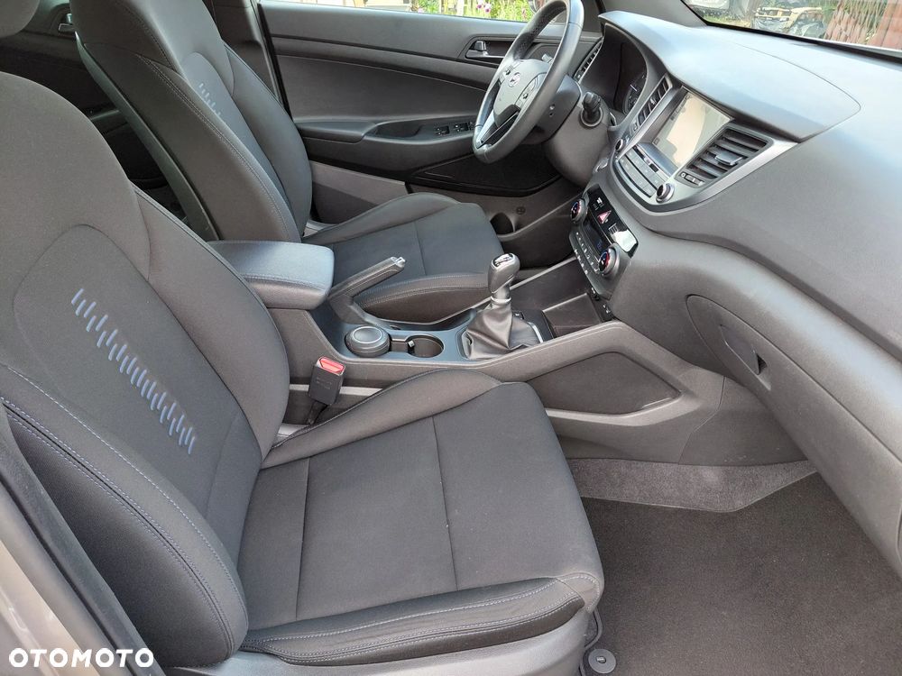 Hyundai Tucson 1.7 CRDI BlueDrive GO 2WD - 29