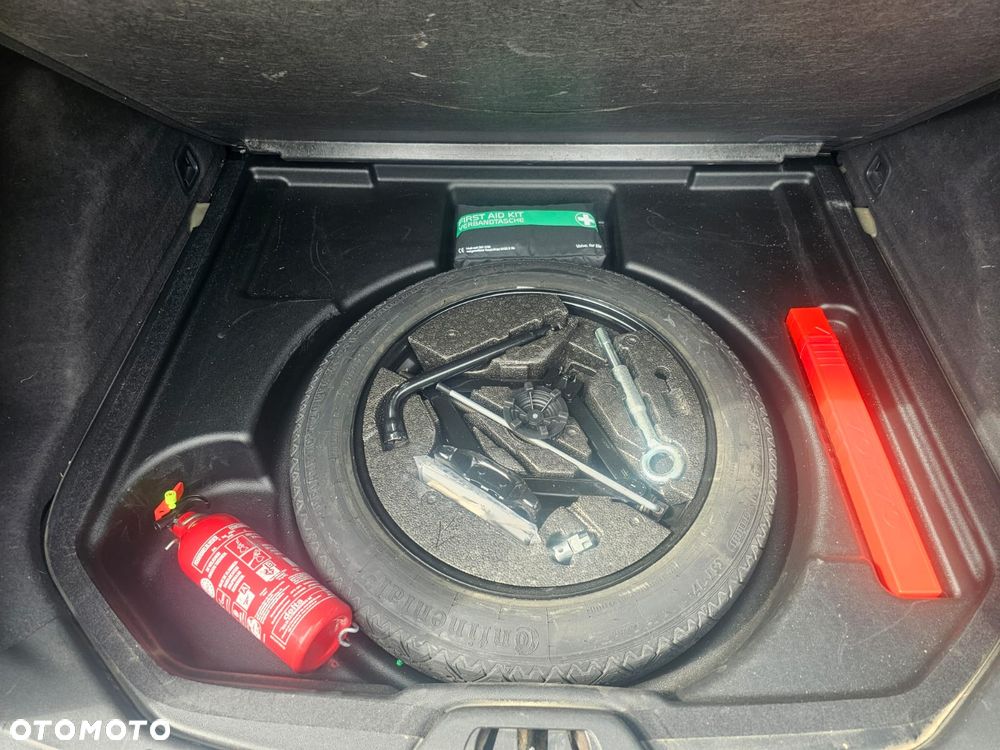 Volvo V60 D2 Drive-E Momentum - 12