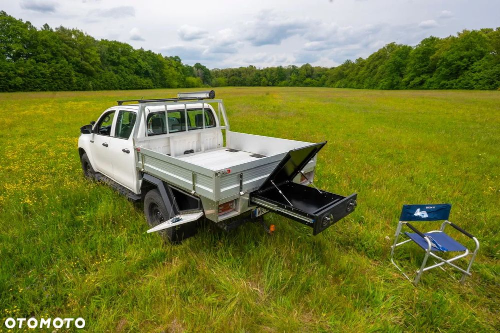 Toyota Hilux - 5
