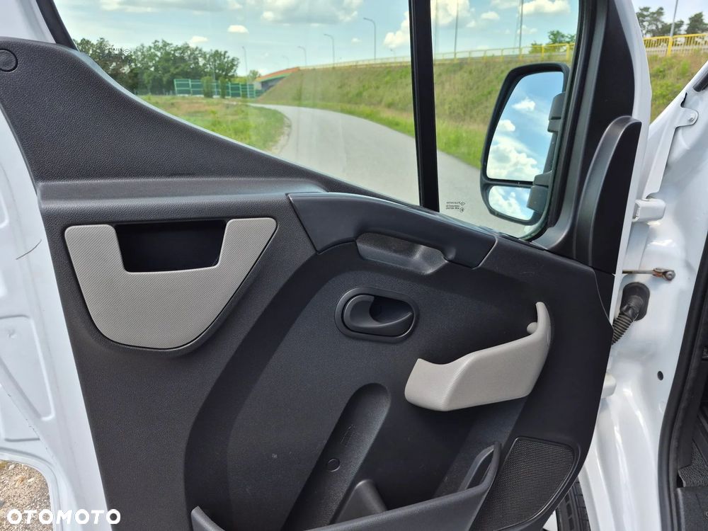 Renault Master - 12