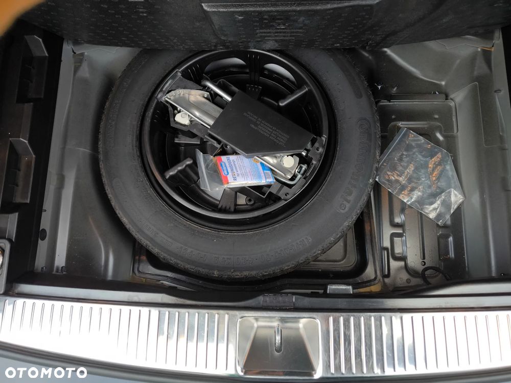 Mercedes-Benz Klasa C 180 T Kompressor Avantgarde - 16