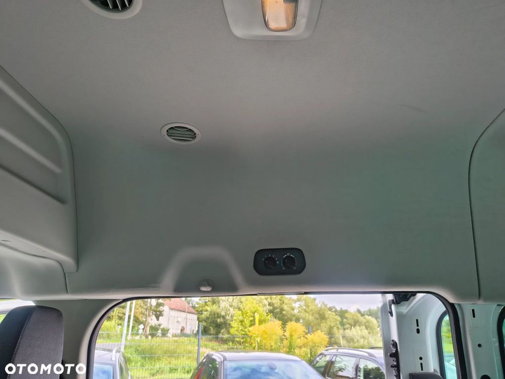 Ford Transit Custom 330 L2H2 VA Basis - 22