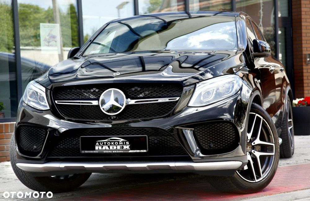 Mercedes-Benz GLE - 24
