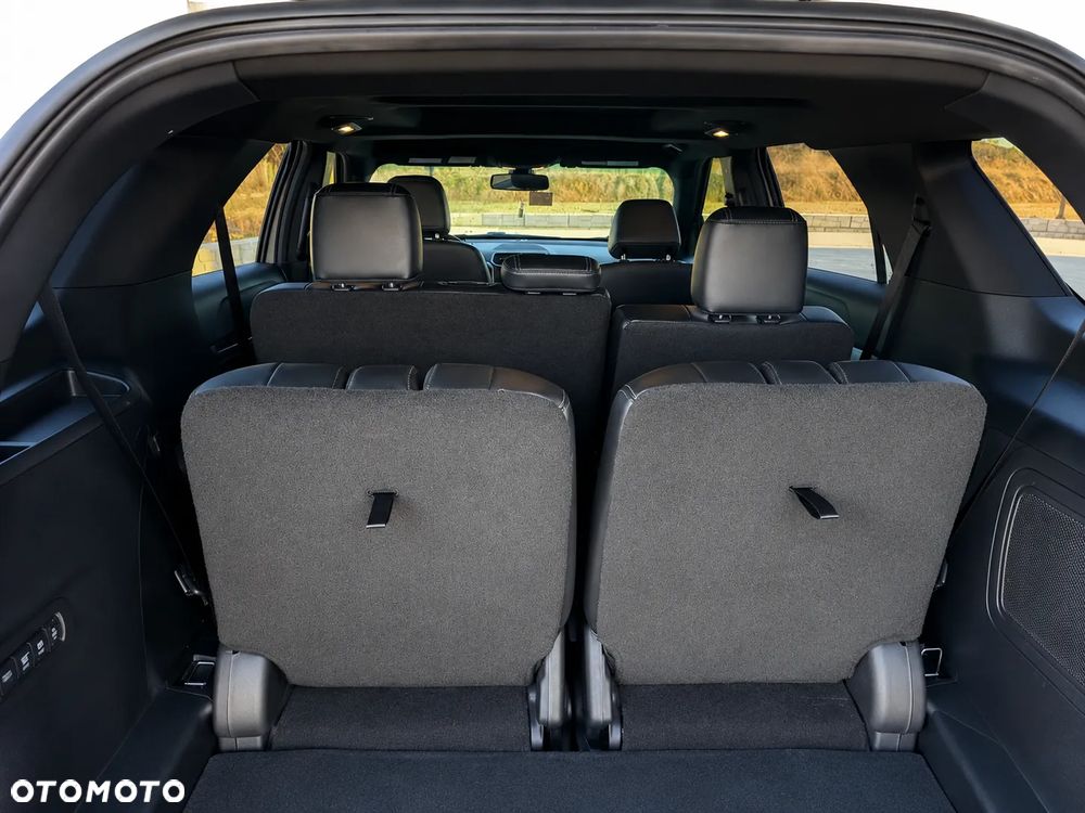 Ford Explorer - 18
