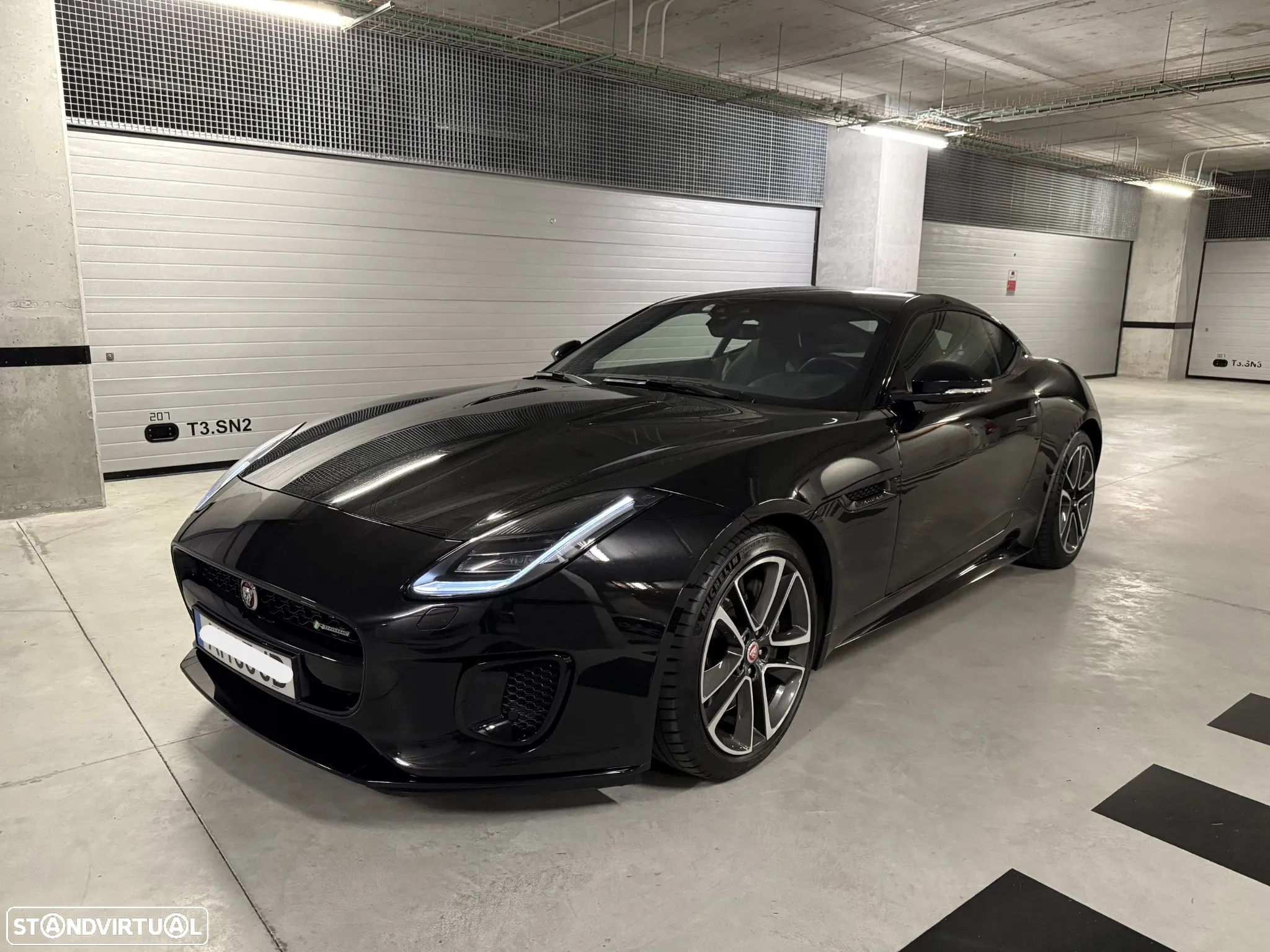 Jaguar F-Type Coupe 2.0 Aut. R-Dynamic - 1