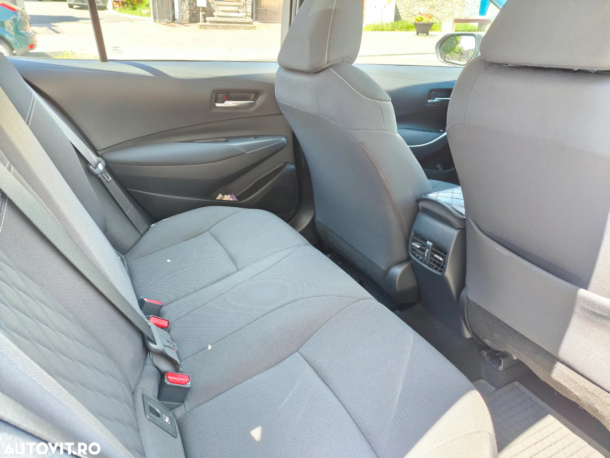 Toyota Corolla Sedan 1.6 CVT Dynamic - 11