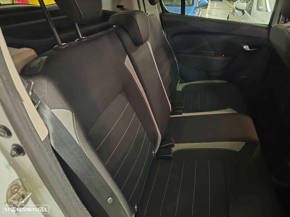 Dacia Sandero 0.9 TCe Stepway Bi-Fuel - 27