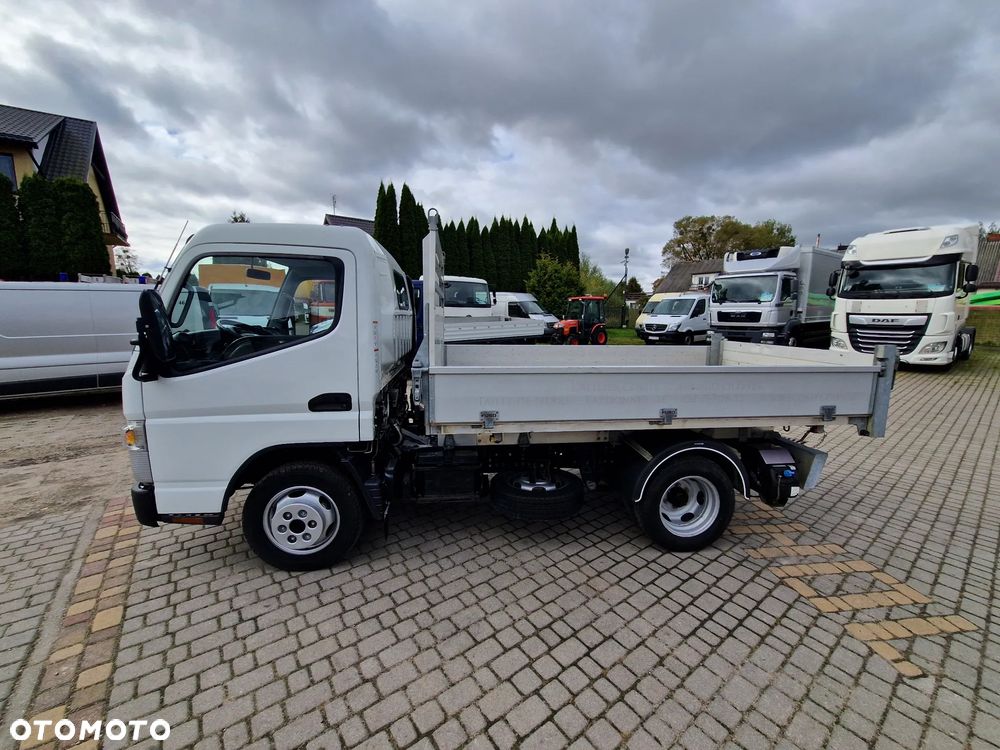 Mitsubishi FUSO KIPER WYWROTKA 3,0 - 15