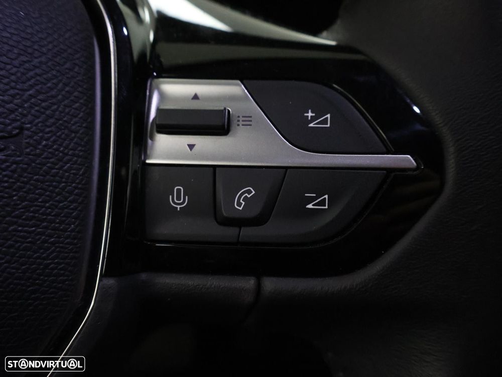 Peugeot 308 SW 1.5 BlueHDi Allure Pack EAT8 - 17