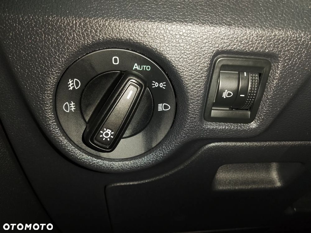 Skoda Kamiq 1.0 TSI Selection - 28