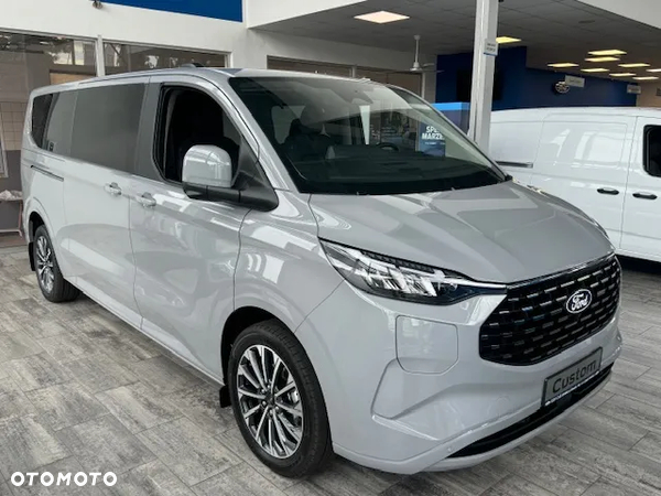 Ford Tourneo Custom 2.5 PHEV CVT 340 L2 Titanium X