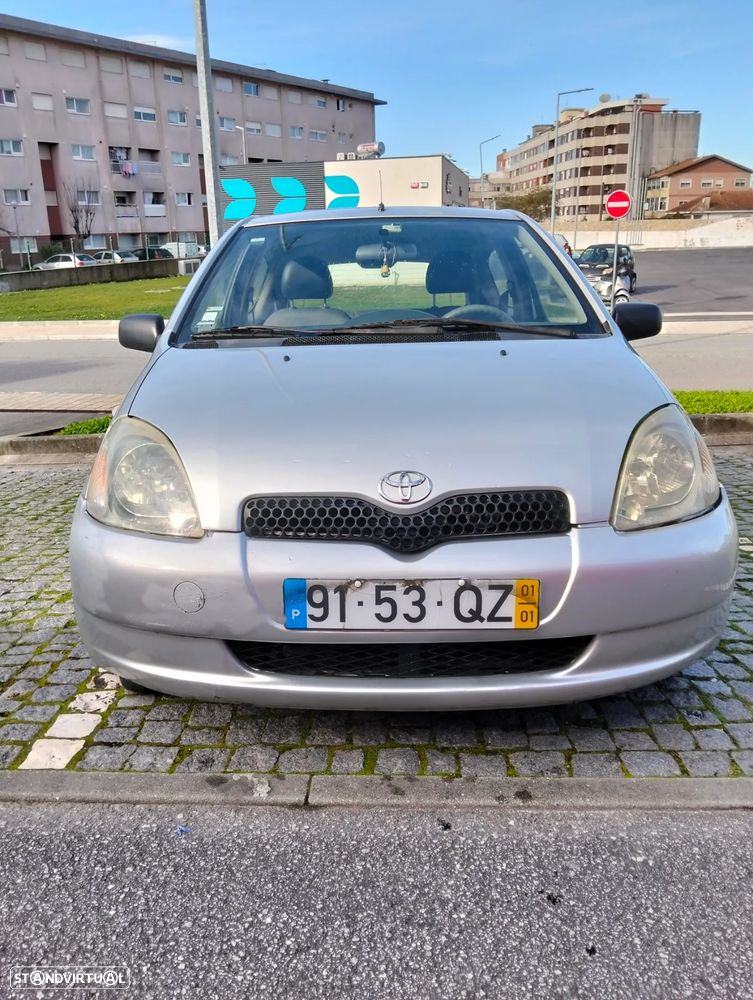 Toyota Yaris 1.0 Eco - 8