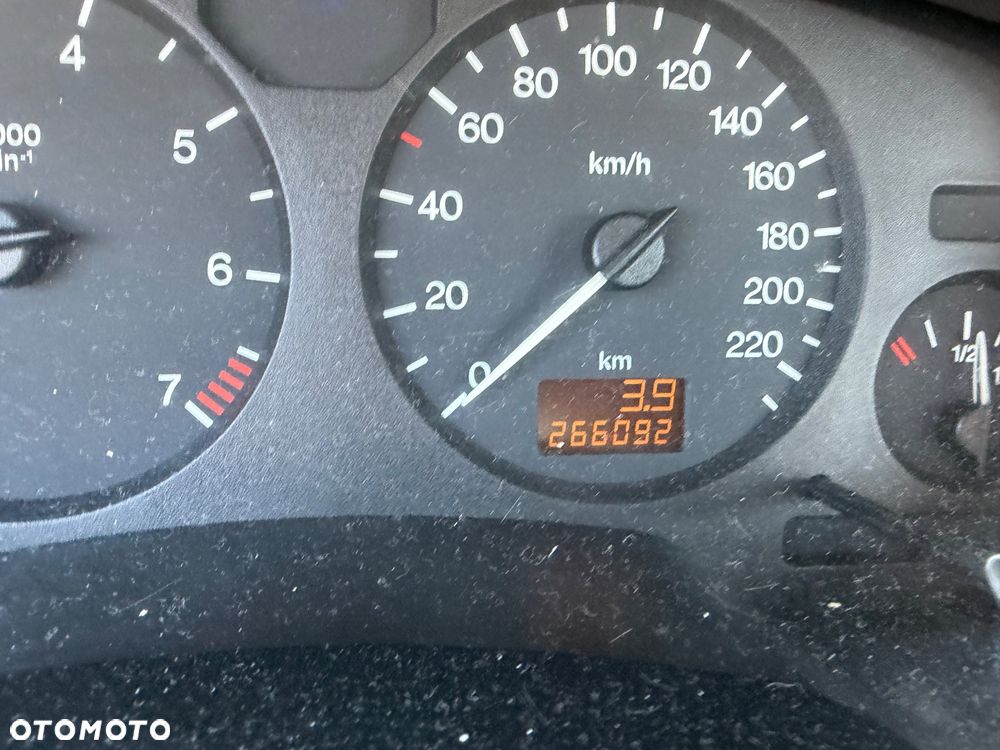 Opel Zafira 1.8 16V Comfort - 7