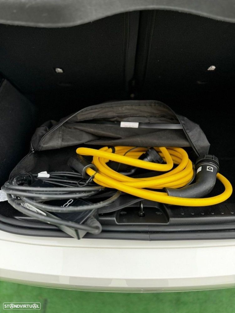 Fiat 500e 3 + 1 23,8kWh la Prima - 26