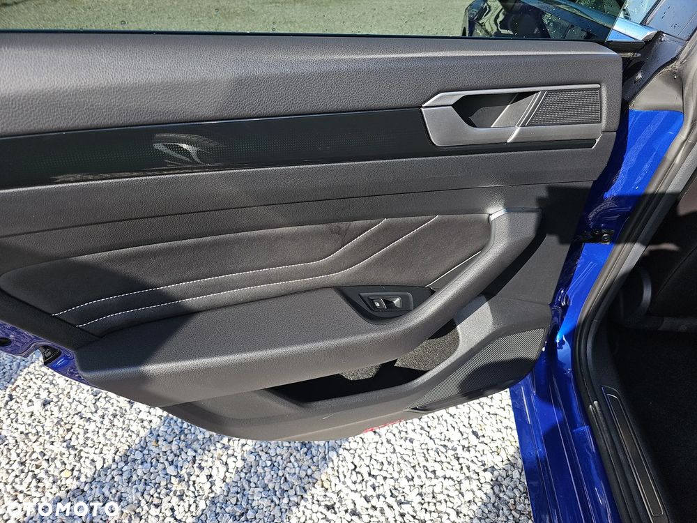 Volkswagen Arteon 2.0 TSI R-Line DSG - 26