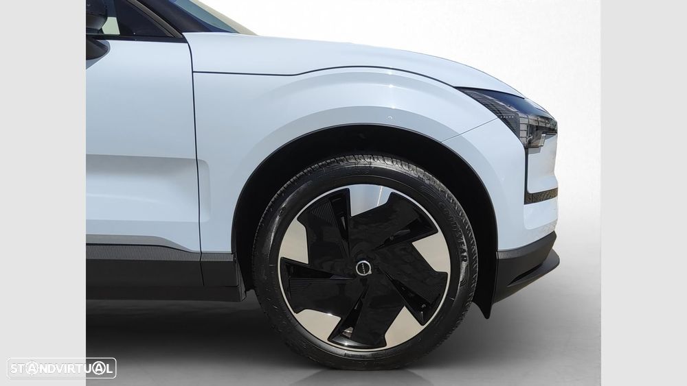 Volvo EX30 69 kWh Single Motor Extended Range Plus - 10