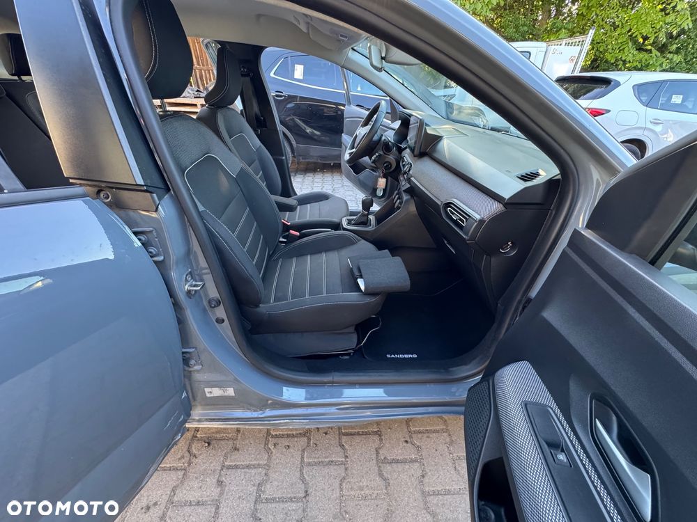 Dacia Sandero - 6