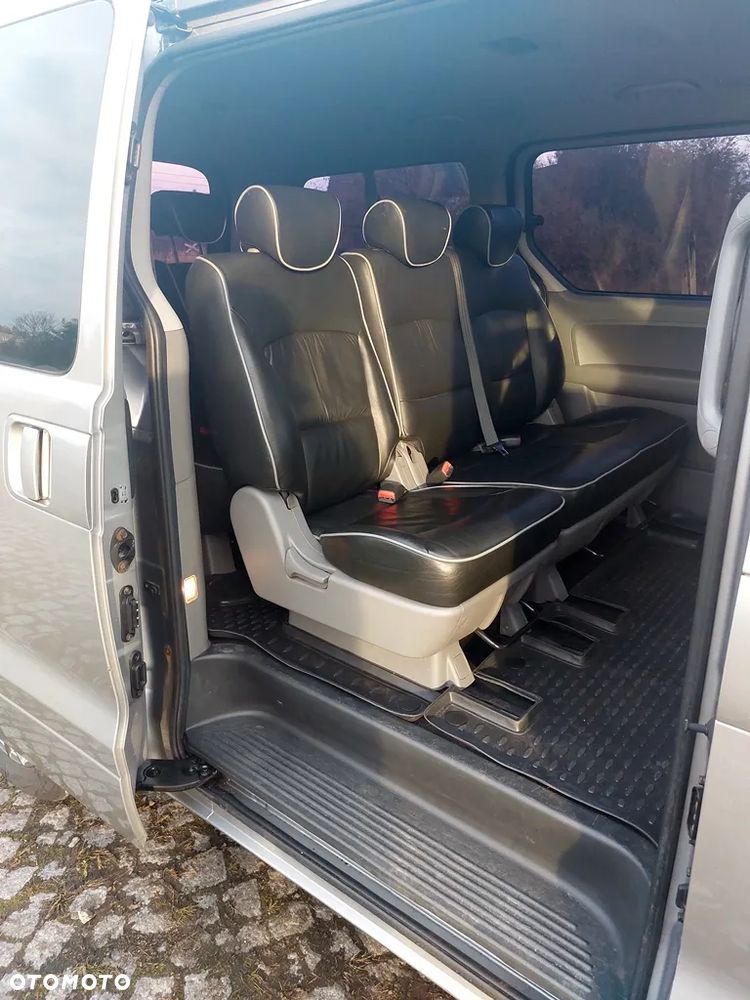 Hyundai H-1 2.5 CRDi Travel Premium - 7