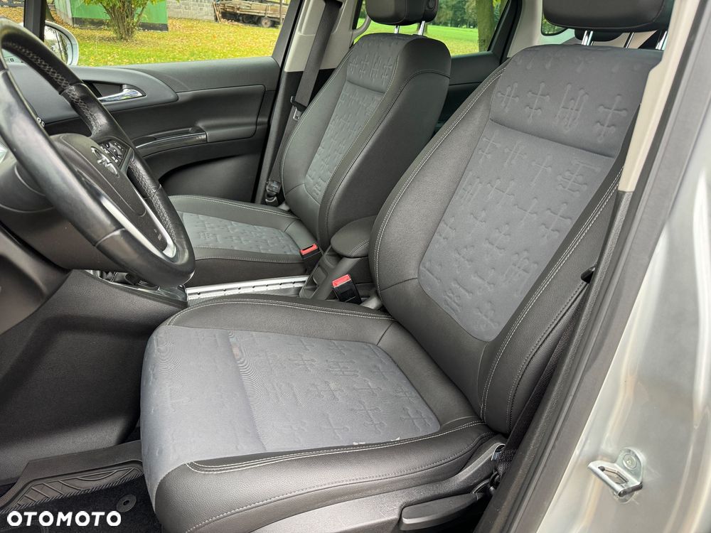 Opel Meriva 1.4 T Cosmo - 30