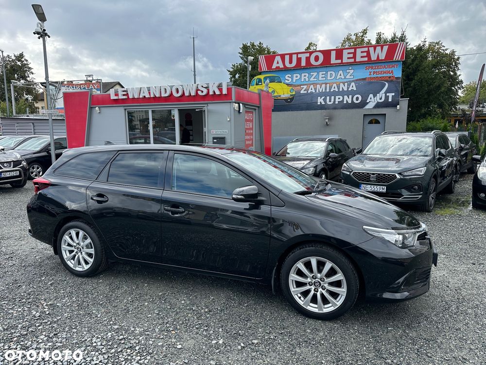 Toyota Auris 1.6 Dynamic - 2