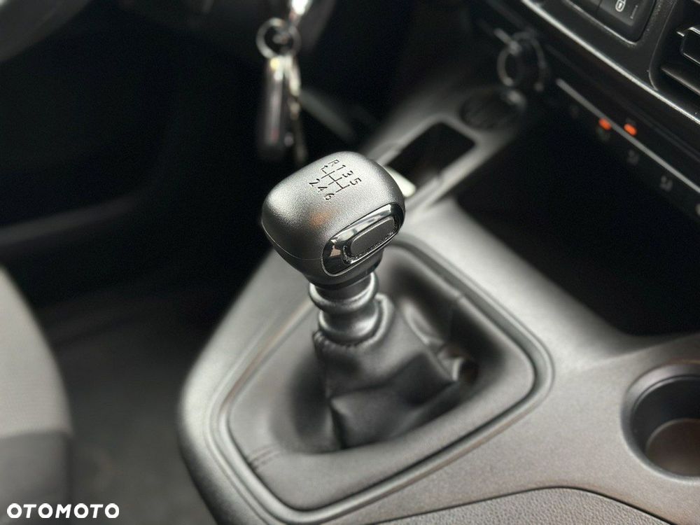 Peugeot Partner - 15