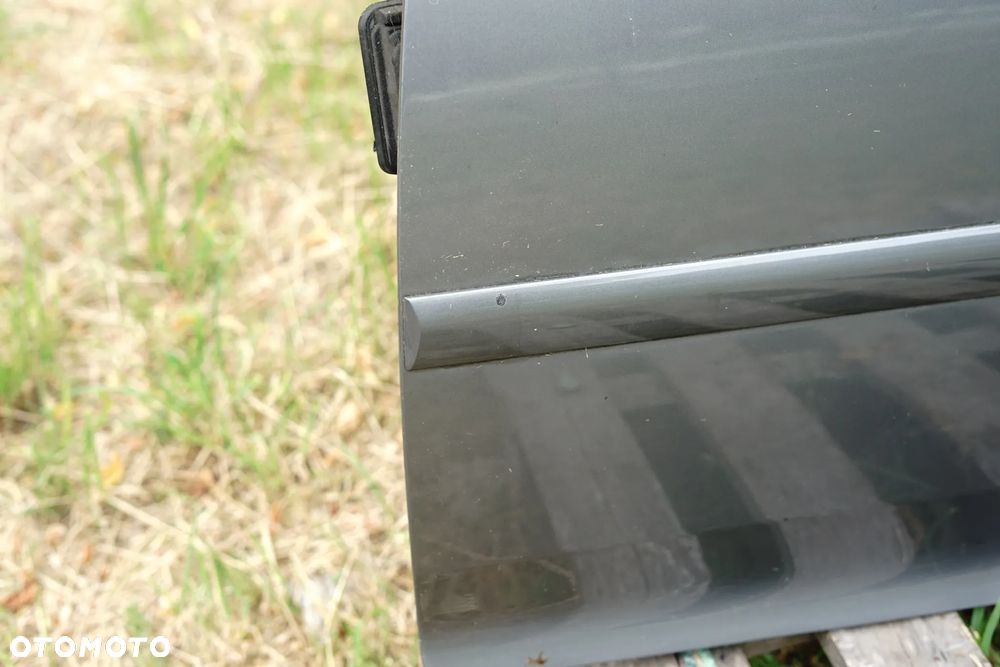 Drzwi tył tylne lewe VW Golf V 5d HB LA7T - 4