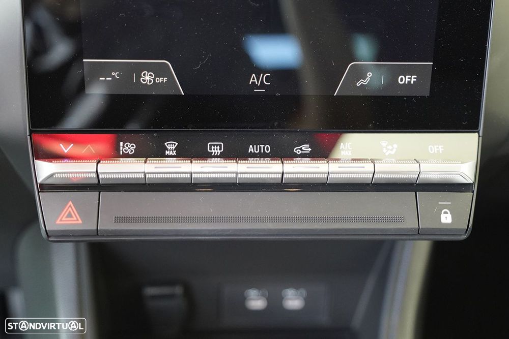 Renault Captur 1.0 TCe Techno - 12