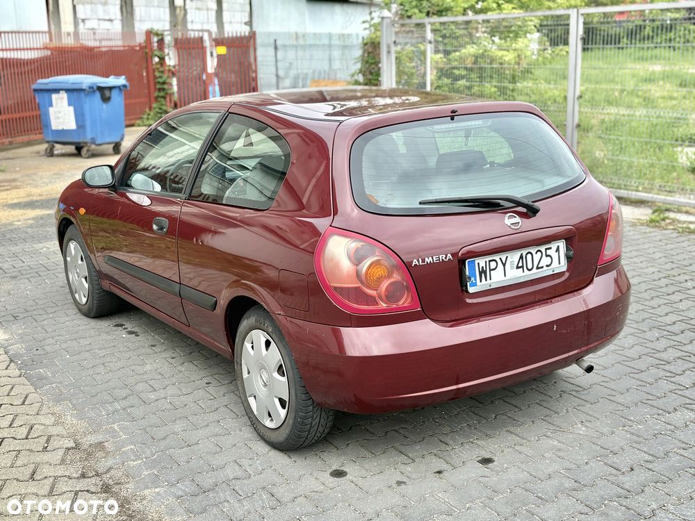 Nissan Almera - 6