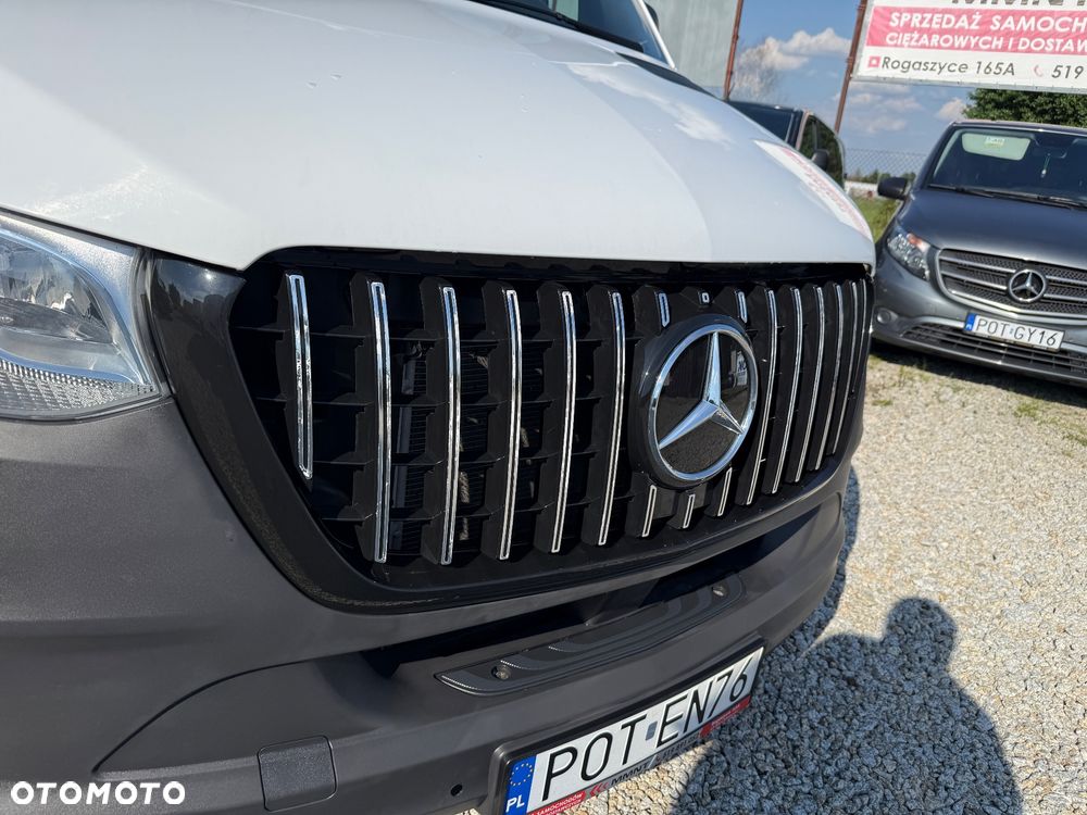 Mercedes-Benz 2023 Sprinter 317 CDI / Automat 9G/Alpine Sound/średni/Klima/Kamera/bdb stan - 11