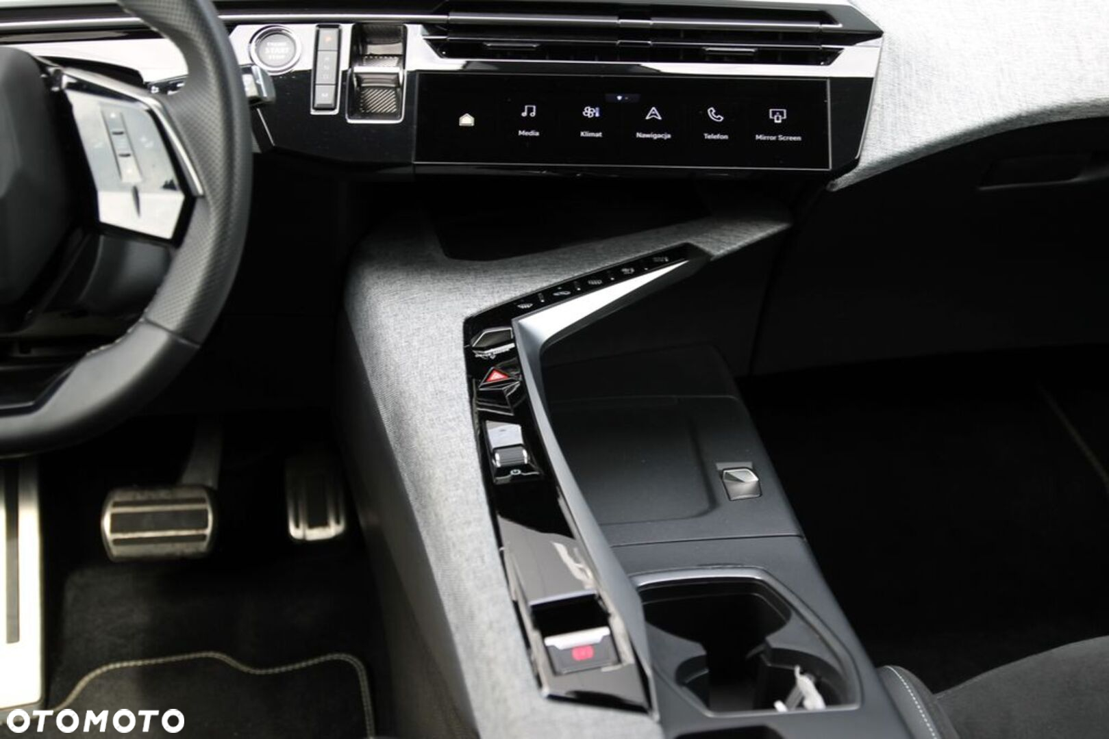 Peugeot 5008 1.2 PureTech mHEV GT S&S e-DCS6 - 25