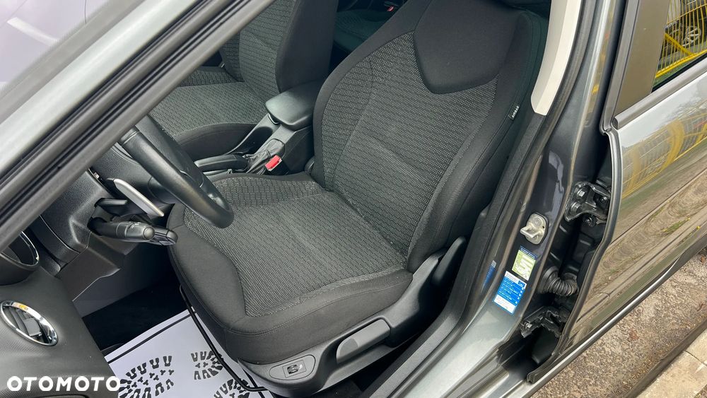 Peugeot 308 HDi FAP 110 EGS6 Platinum - 8