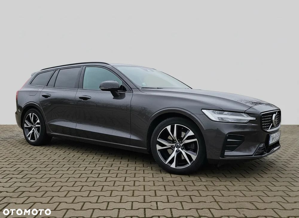 Volvo V60 B4 B Plus Dark - 1