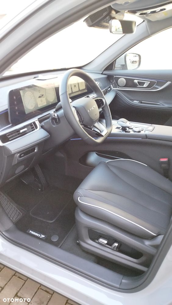 Chery Tiggo 7 1.5 HEV Premium DCT - 18
